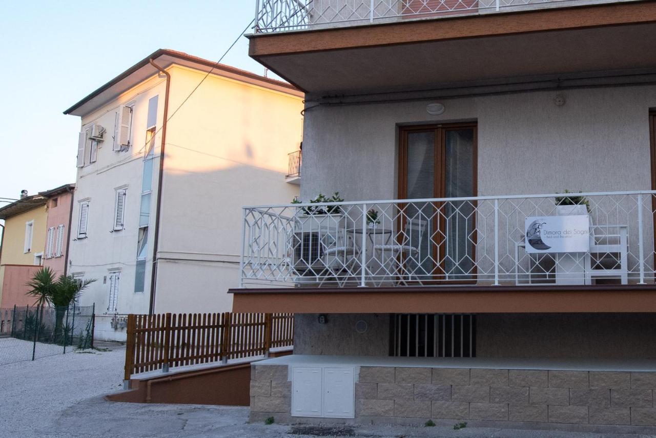 Dimora Dei Sogni Acomodação com café da manhã Civitanova Marche Exterior foto